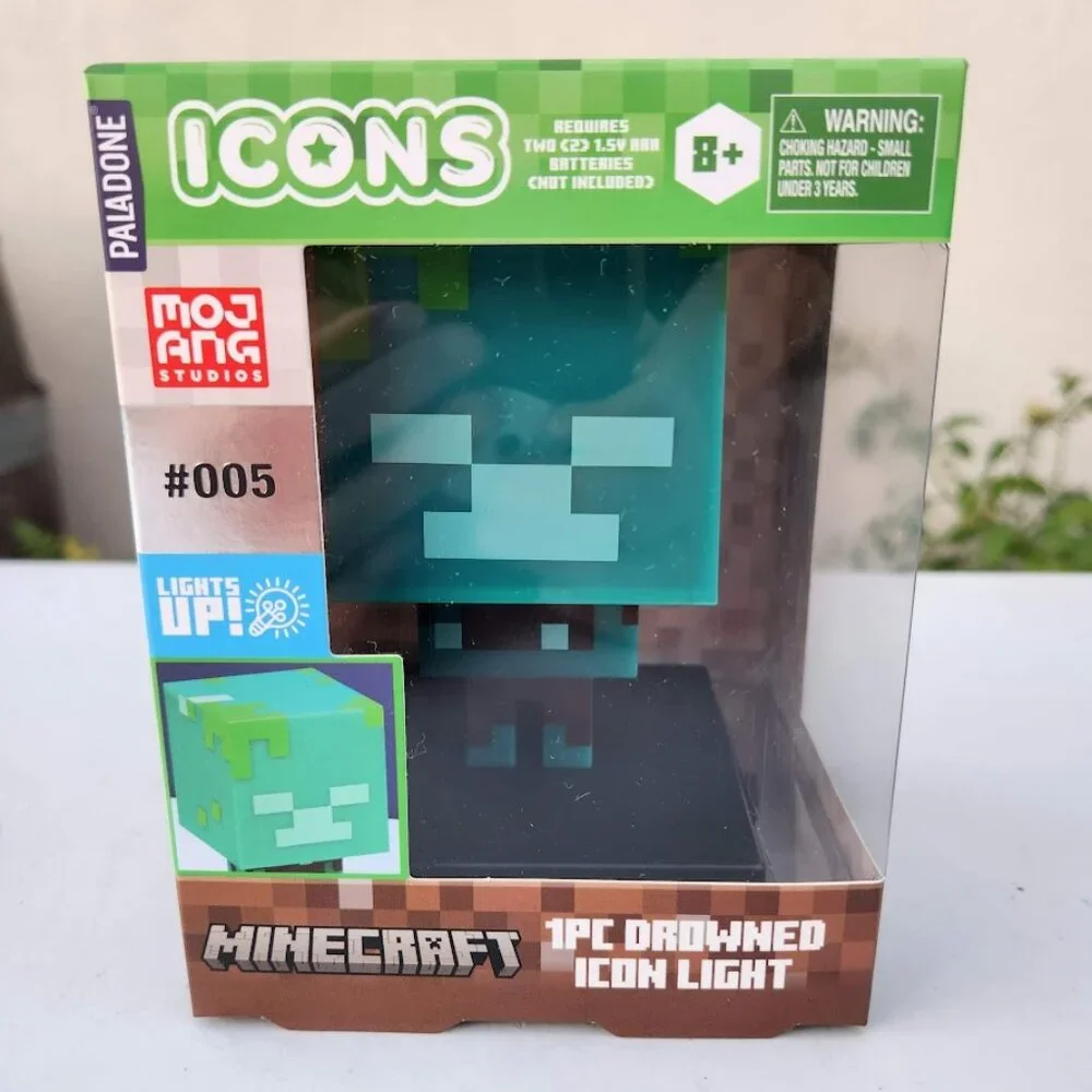 NEW Paladone Minecraft Skeleton Icon Light Nightlight Night Light Decor Bedroom